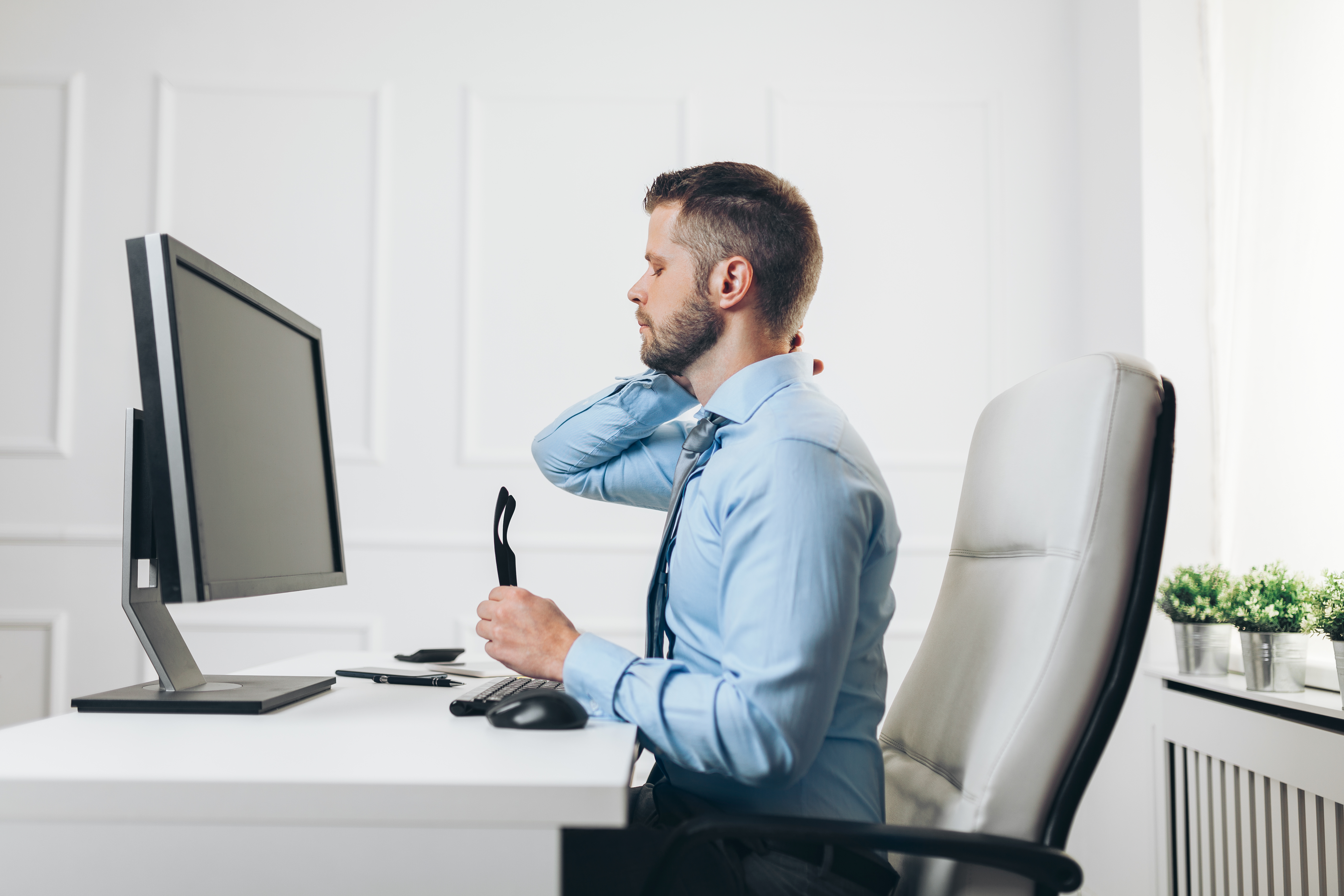 Desk Ergonomics – How To Make The Most Of Your Workspace